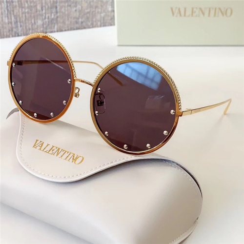 Valentino AAA Quality Sunglasses #560620 $64.00 USD, Wholesale Replica Valentino AAA Quality Sunglasses