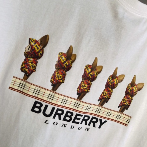Replica Burberry T-Shirts Short Sleeved For Unisex #561973 $39.00 USD for Wholesale