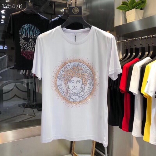 Versace T-Shirts Short Sleeved For Men #562205 $36.00 USD, Wholesale Replica Versace T-Shirts