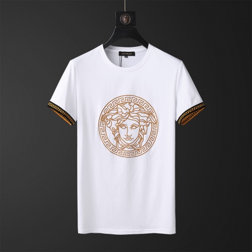 Replica Versace Tracksuits Short Sleeved For Men #562545 $64.00 USD for Wholesale