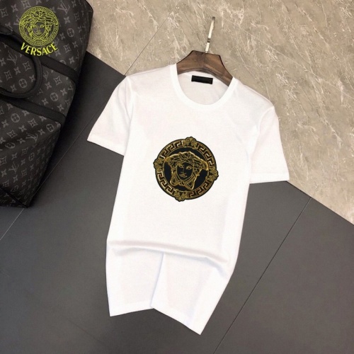Versace T-Shirts Short Sleeved For Men #562709 $25.00 USD, Wholesale Replica Versace T-Shirts