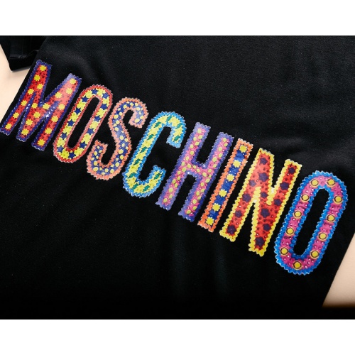 Replica Moschino T-Shirts Short Sleeved For Men #562717 $25.00 USD for Wholesale