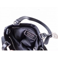 $80.00 USD Prada AAA Quality Handbags #555668