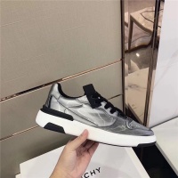 $86.00 USD Givenchy Casual Shoes For Men #559999