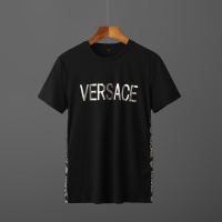 $54.00 USD Versace Tracksuits Short Sleeved For Men #561563