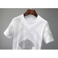$30.00 USD Versace T-Shirts Short Sleeved For Unisex #561904