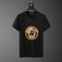 $64.00 USD Versace Tracksuits Short Sleeved For Men #562540