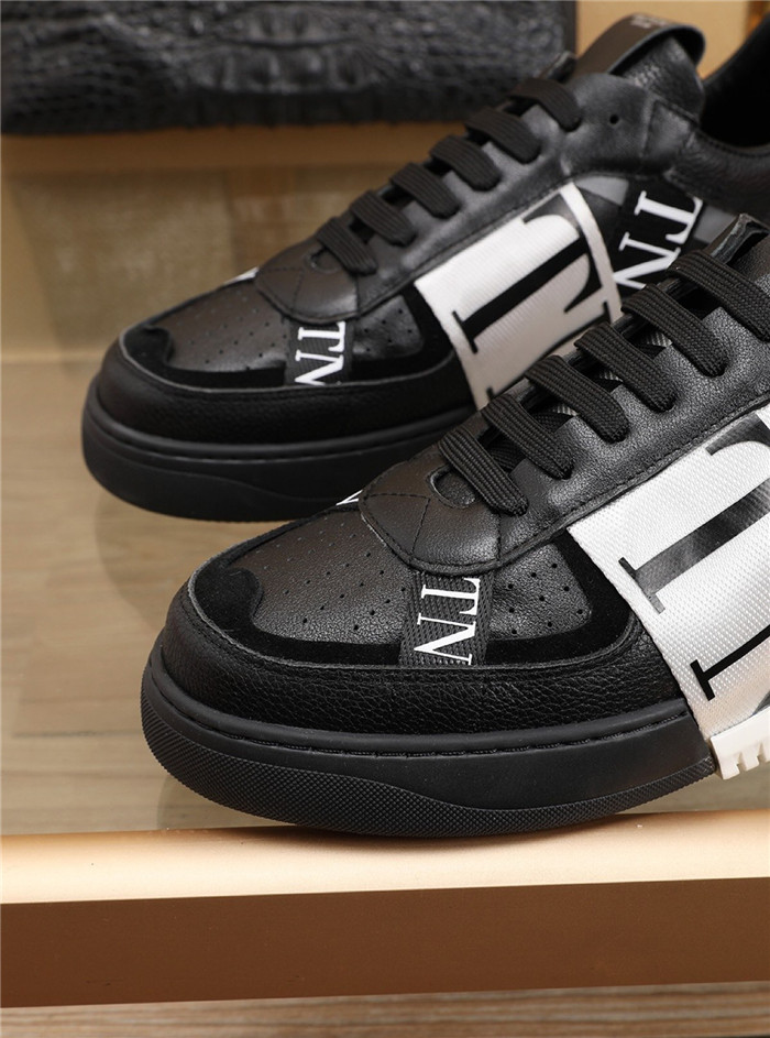 most comfortable shoes for servers