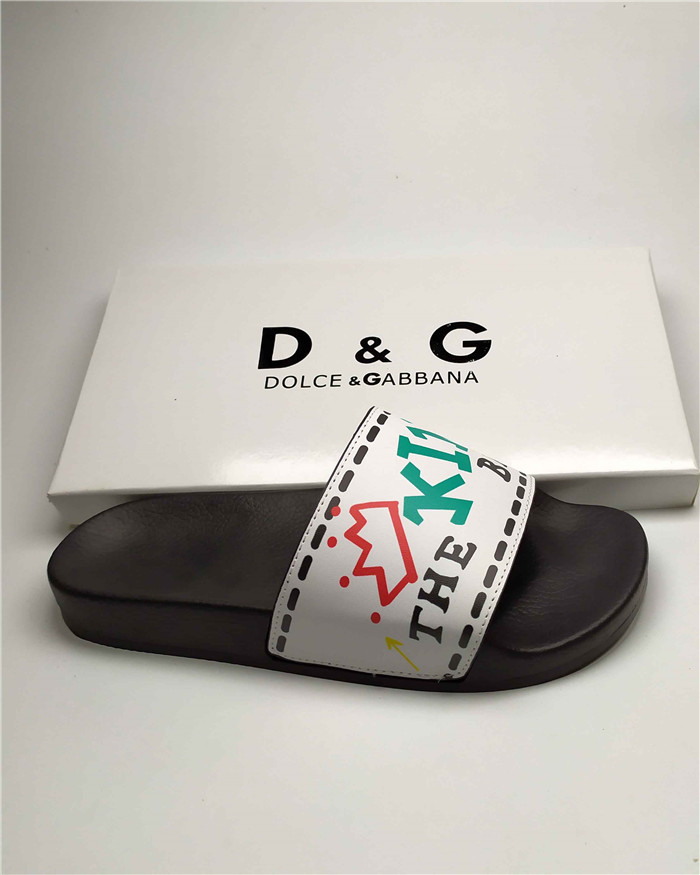 dolce and gabbana slippers price
