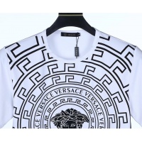 $25.00 USD Versace T-Shirts Short Sleeved For Men #753398