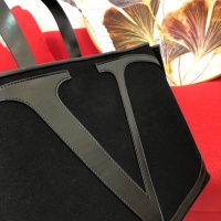 $101.00 USD Valentino AAA Quality Handbags For Women #758601
