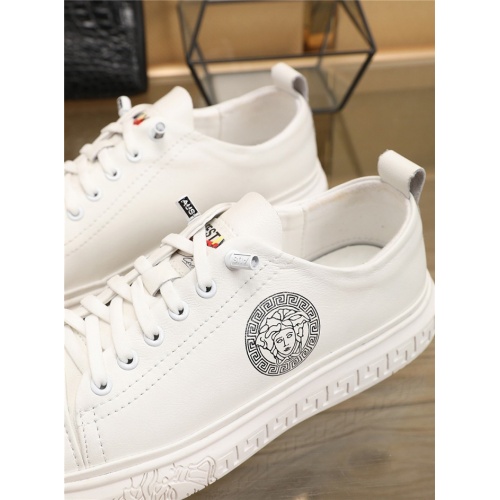 Replica Versace Casual Shoes For Men #766563 $92.00 USD for Wholesale