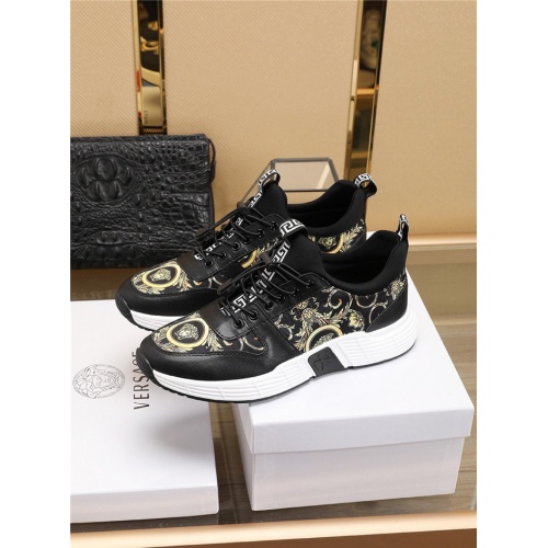 Replica Versace Casual Shoes For Men #767125 $82.00 USD for Wholesale