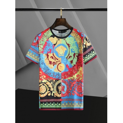 Versace T-Shirts Short Sleeved For Men #768689 $24.00 USD, Wholesale Replica Versace T-Shirts
