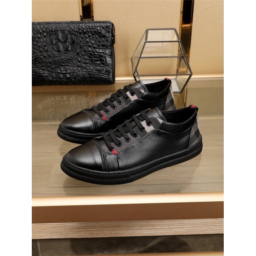 Replica Burberry Casual Shoes For Men #769361 $82.00 USD for Wholesale