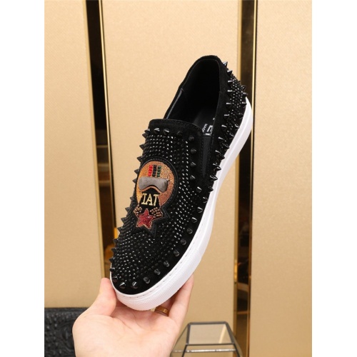 Replica Fendi Casual Shoes For Men #769365 $88.00 USD for Wholesale