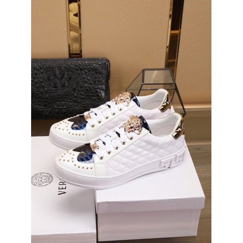 Replica Versace Casual Shoes For Men #769587 $82.00 USD for Wholesale