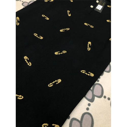 Replica Versace T-Shirts Short Sleeved For Men #770043 $39.00 USD for Wholesale