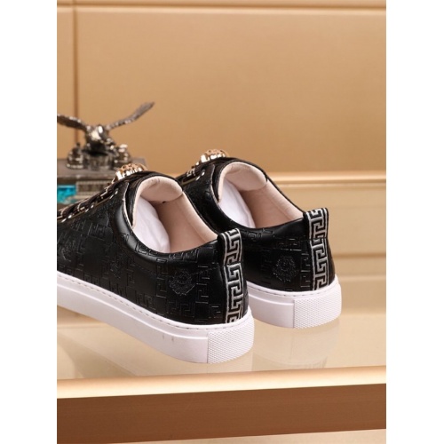Replica Versace Casual Shoes For Men #772267 $76.00 USD for Wholesale