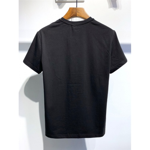 Replica Dsquared T-Shirts Short Sleeved For Men #773947 $25.00 USD for Wholesale