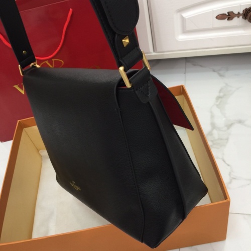 Replica Valentino AAA Quality Messenger Bags For Women #774520 $109.00 USD for Wholesale