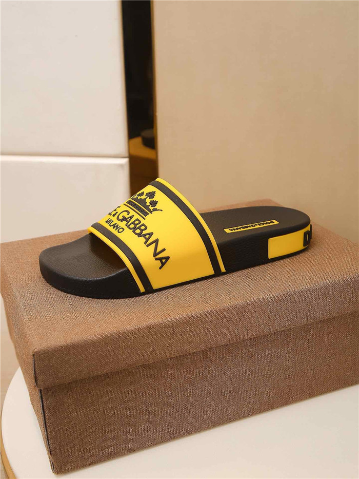 dolce and gabbana slippers price
