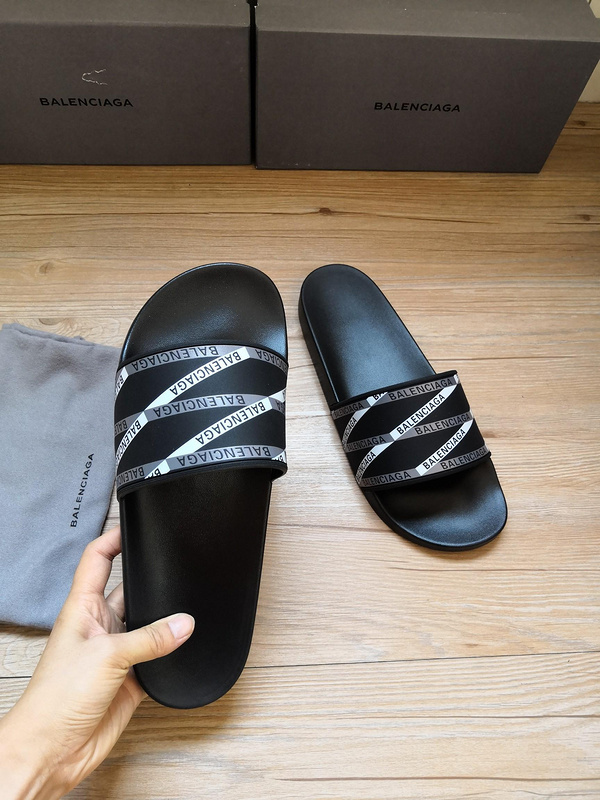 new balenciaga slippers