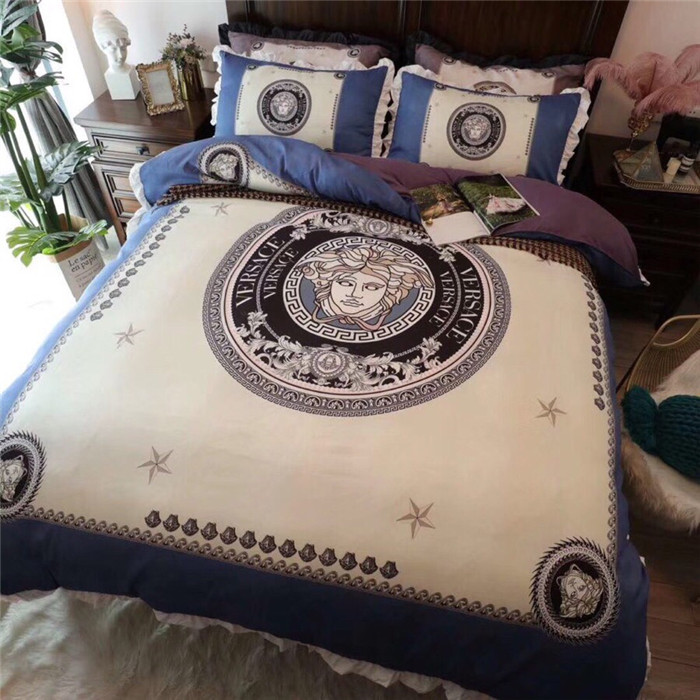 Versace Bedding 770861 115.00 USD, Wholesale Replica Versace Bedding
