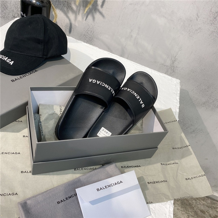 new balenciaga slippers