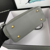 $97.00 USD Prada AAA Quality Handbags For Women #765884