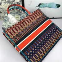 $76.00 USD Christian Dior AAA Quality Handbags For Women #769261