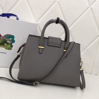 $106.00 USD Prada AAA Quality Handbags For Women #773024