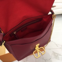 $109.00 USD Valentino AAA Quality Messenger Bags For Women #774517