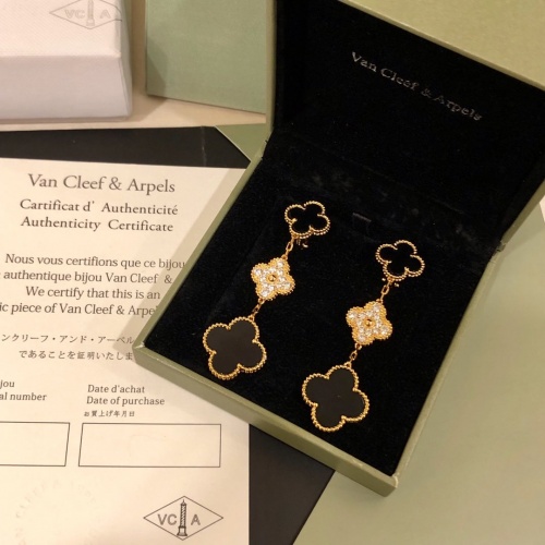 Van Cleef &amp; Arpels Earrings #775255 $42.00 USD, Wholesale Replica Van Cleef &amp; Arpels Earrings