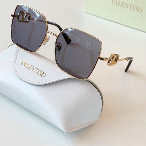 Valentino AAA Quality Sunglasses #775955 $65.00 USD, Wholesale Replica Valentino AAA Quality Sunglasses