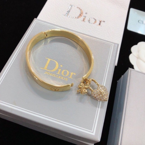Christian Dior Bracelets #776213 $40.00 USD, Wholesale Replica Christian Dior Bracelets