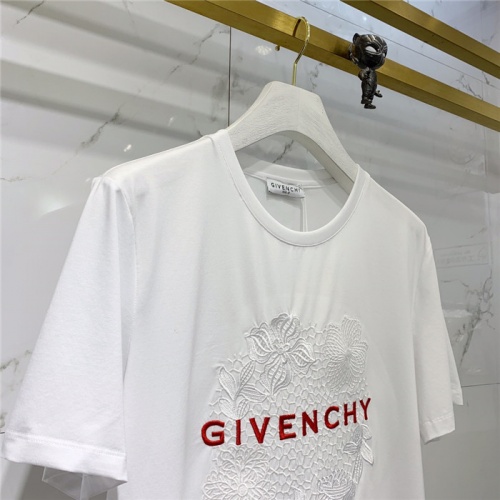 Replica Givenchy T-Shirts Short Sleeved For Men #778302 $42.00 USD for Wholesale