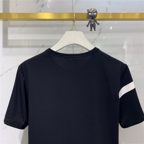 Replica Moncler T-Shirts Short Sleeved For Men #778313 $42.00 USD for Wholesale
