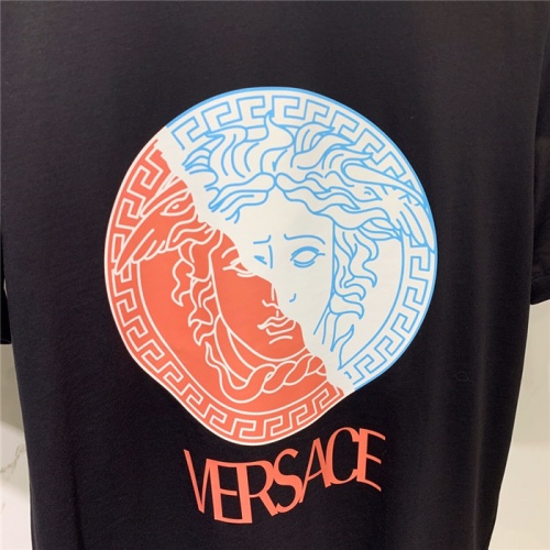 Replica Versace T-Shirts Short Sleeved For Men #778486 $41.00 USD for Wholesale
