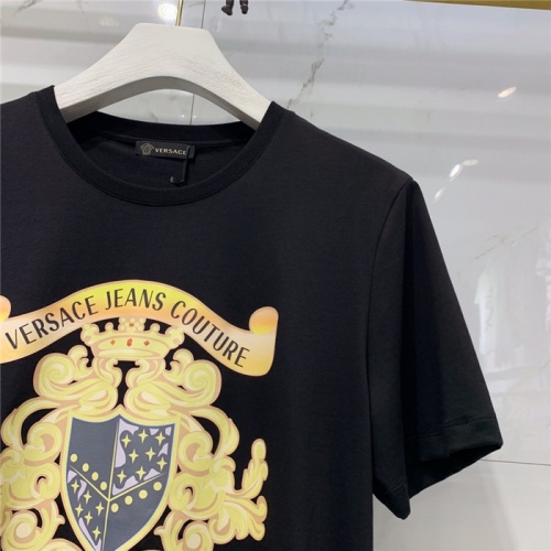 Replica Versace T-Shirts Short Sleeved For Men #778488 $41.00 USD for Wholesale