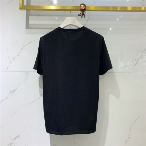 Replica Versace T-Shirts Short Sleeved For Men #778490 $41.00 USD for Wholesale