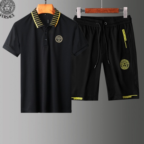 Versace Tracksuits Short Sleeved For Men #779032 $60.00 USD, Wholesale Replica Versace Tracksuits