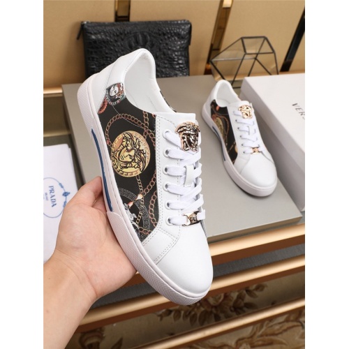 Replica Versace Casual Shoes For Men #779359 $76.00 USD for Wholesale