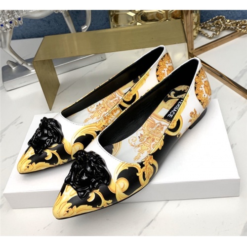 Versace Flat Shoes For Women #779815 $81.00 USD, Wholesale Replica Versace Flat Shoes