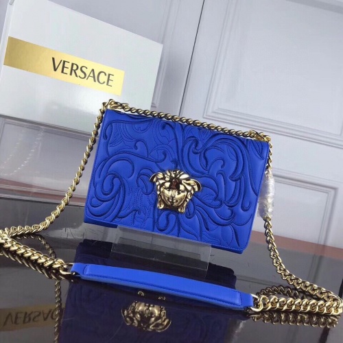 Versace AAA Quality Messenger Bags For Women #780611 $129.00 USD, Wholesale Replica Versace AAA Quality Messenger Bags