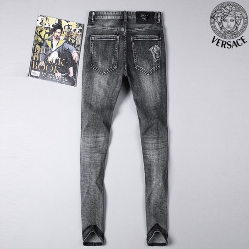 Replica Versace Jeans For Men #781726 $42.00 USD for Wholesale