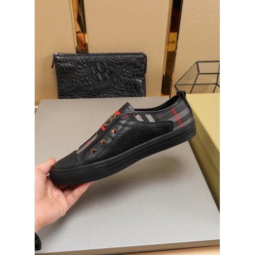 Replica Burberry Casual Shoes For Men #783452 $80.00 USD for Wholesale