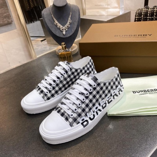 Burberry Casual Shoes For Women #783600