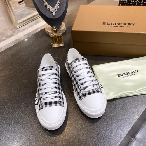 Replica Burberry Casual Shoes For Men #783601 $89.00 USD for Wholesale