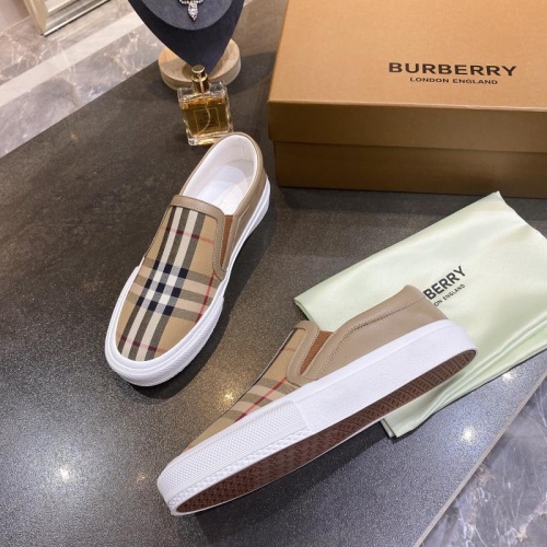 Replica Burberry Casual Shoes For Women #783604 $89.00 USD for Wholesale